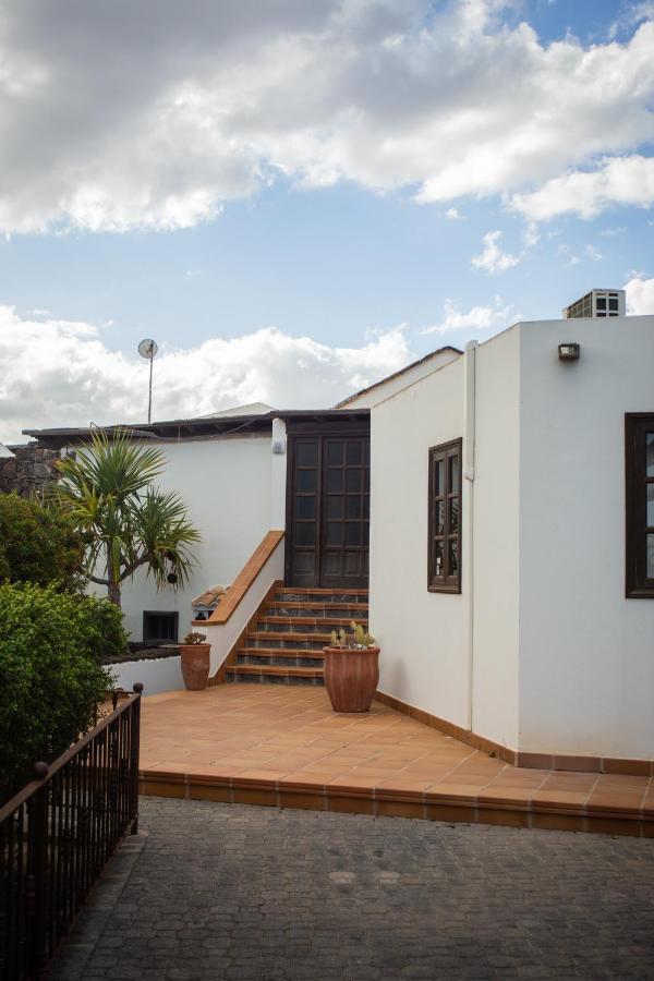 Villa Piscine Jacuzzi Puerto Del Carmen Puerto del Carmen (Lanzarote) Exterior foto
